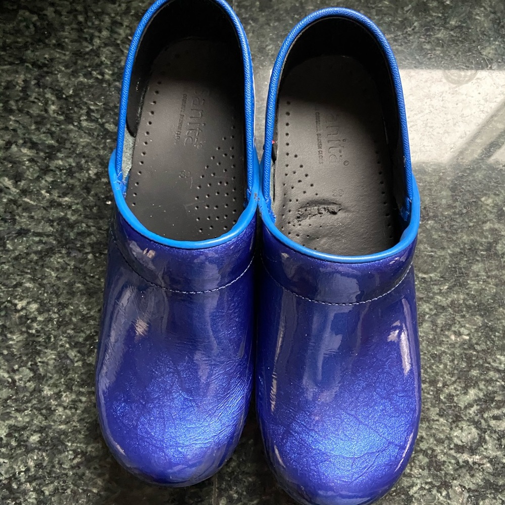 Sanita nursing clogs